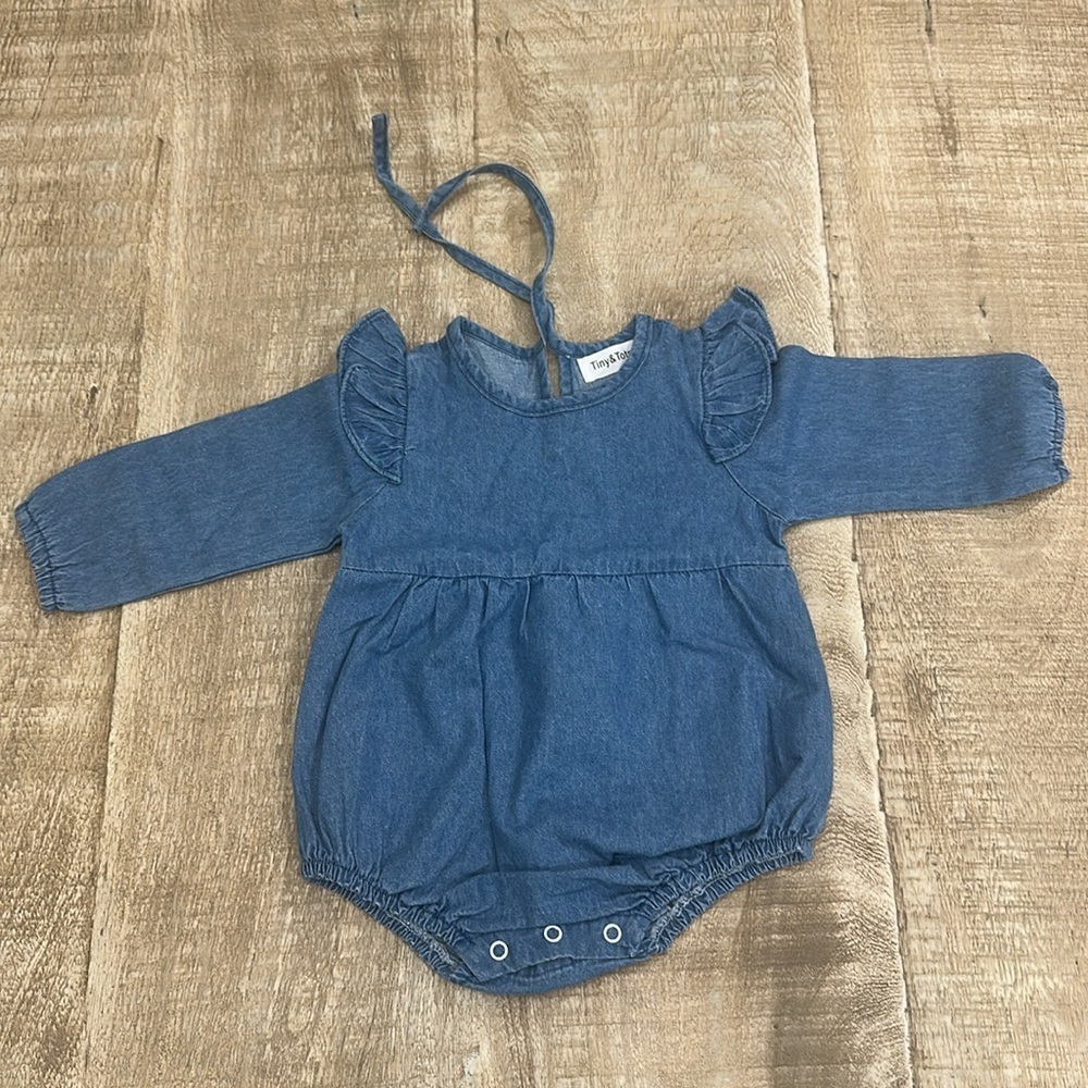 NWT | Tiny & Tots Long Sleeve Jean Bubble Romper | Size 3–6 Months
